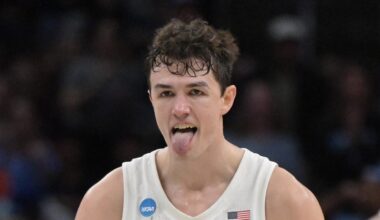 North Carolina Tar Heels guard Cormac Ryan (3) reacts in the first half against the Alabama Crimson Tide in the semifinals of the West Regional of the 2024 NCAA Tournament at Crypto.com Arena on March 28, 2024.