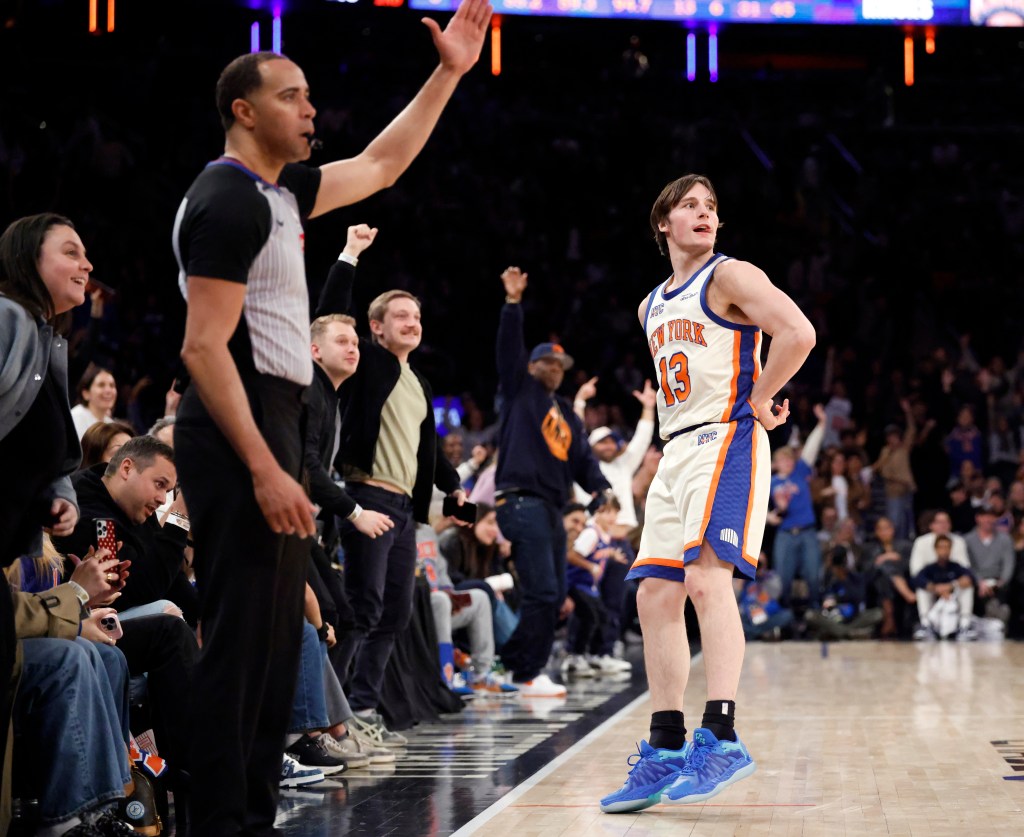 Tyler Kolek celebrates at MSG during the Knicks' win over the Wizards on March 23, 2026.