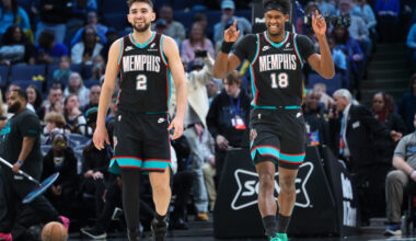 Grizzlies Snap 8-Game Losing Streak