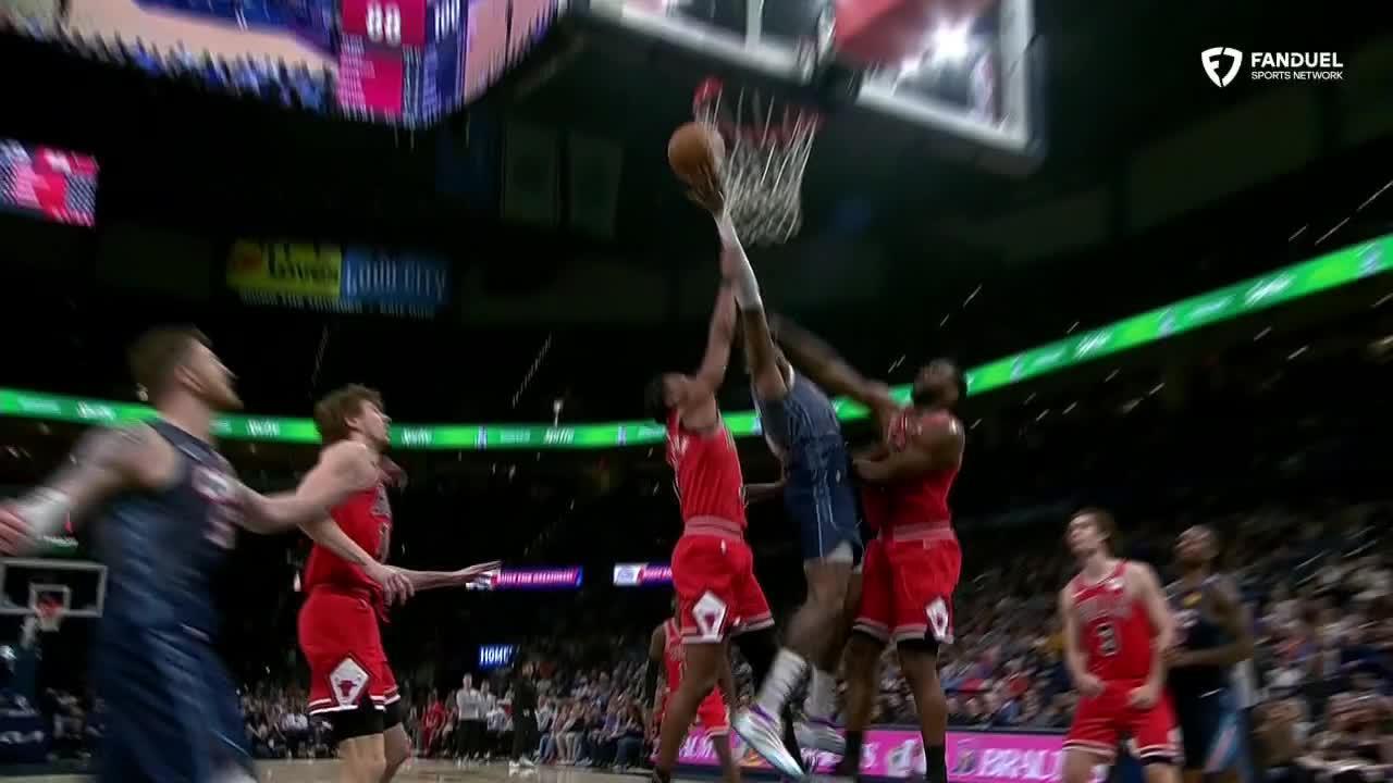 Gilgeous-Alexander scores 25 and the Thunder use a 22-0 second-half run to beat the Bulls 131-113