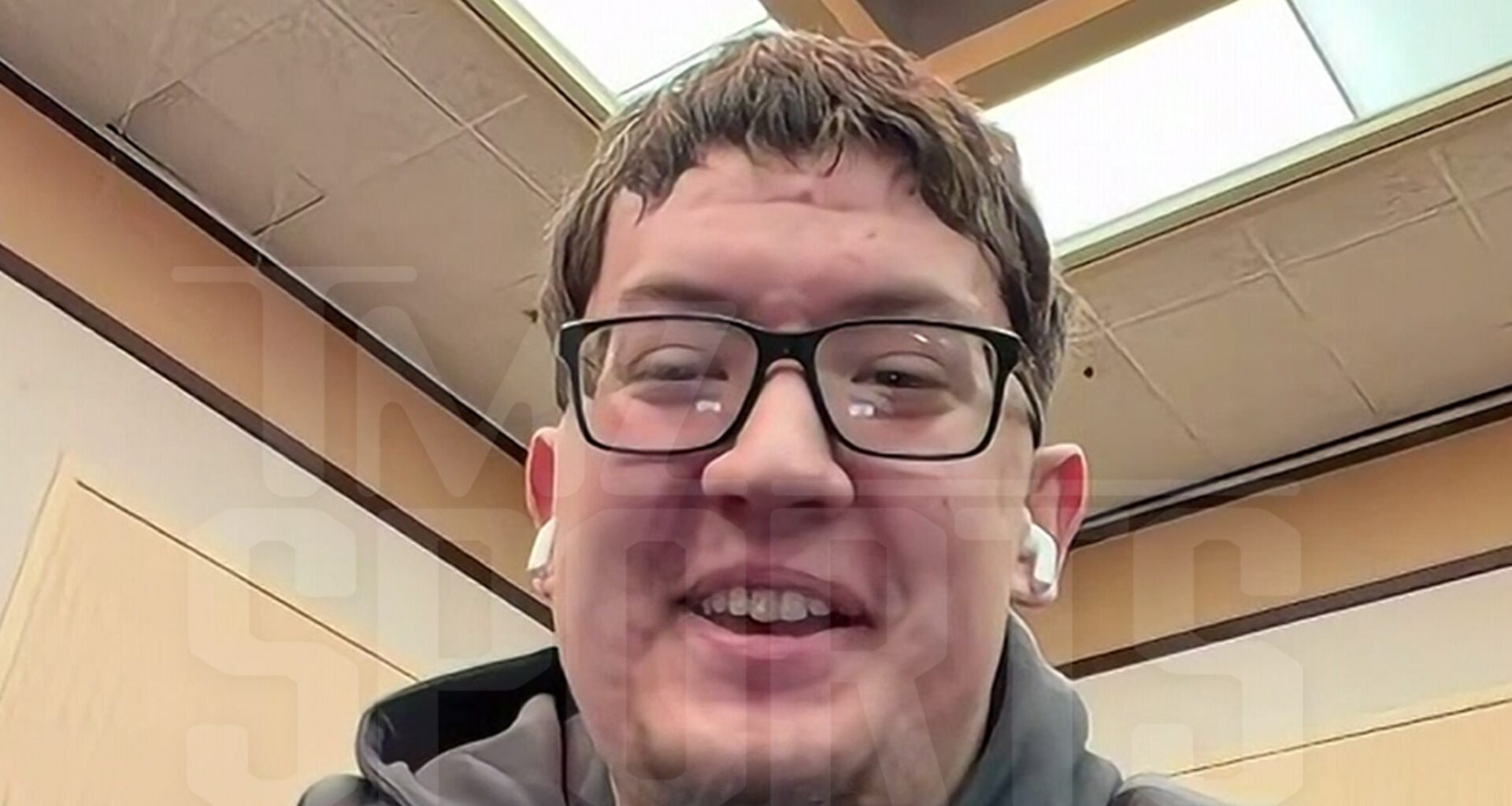 Viral NCAA Basketball Star Robbie Avila Picks ‘Cream Abdul-Jabbar’ as Funniest Nickname