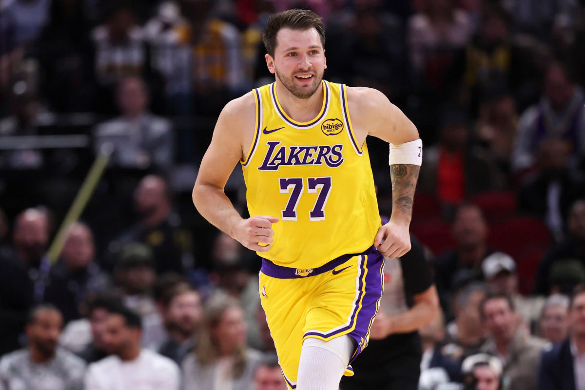 Los Angeles Lakers guard Luka Doncic (77)Troy Taormina-Imagn Images