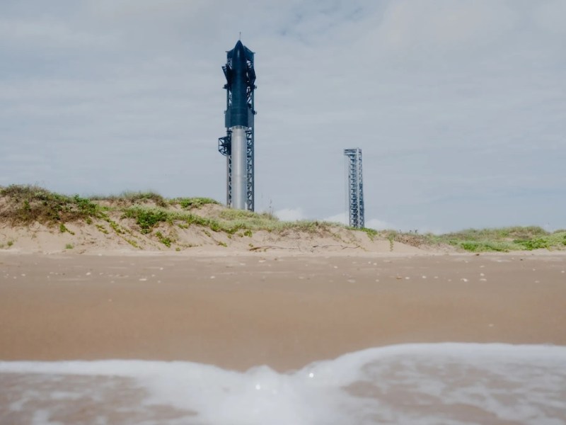 Legal fight over SpaceX beach closures hits Texas Supreme Court