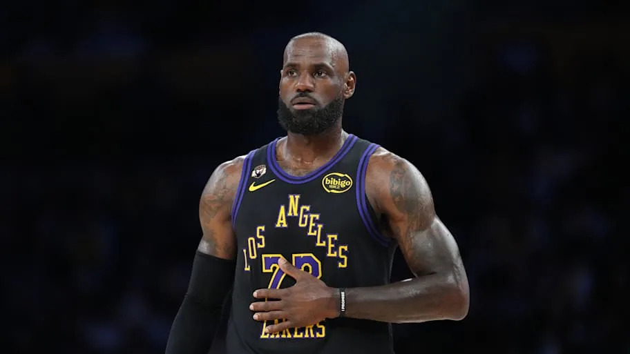 LeBron James, Los Angeles Lakers