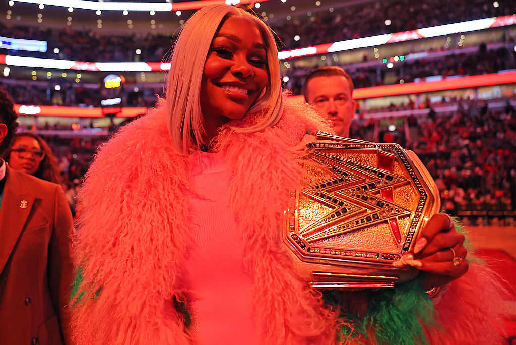 WWE Star Jade Cargill Stuns In Pink And Green In Chicago