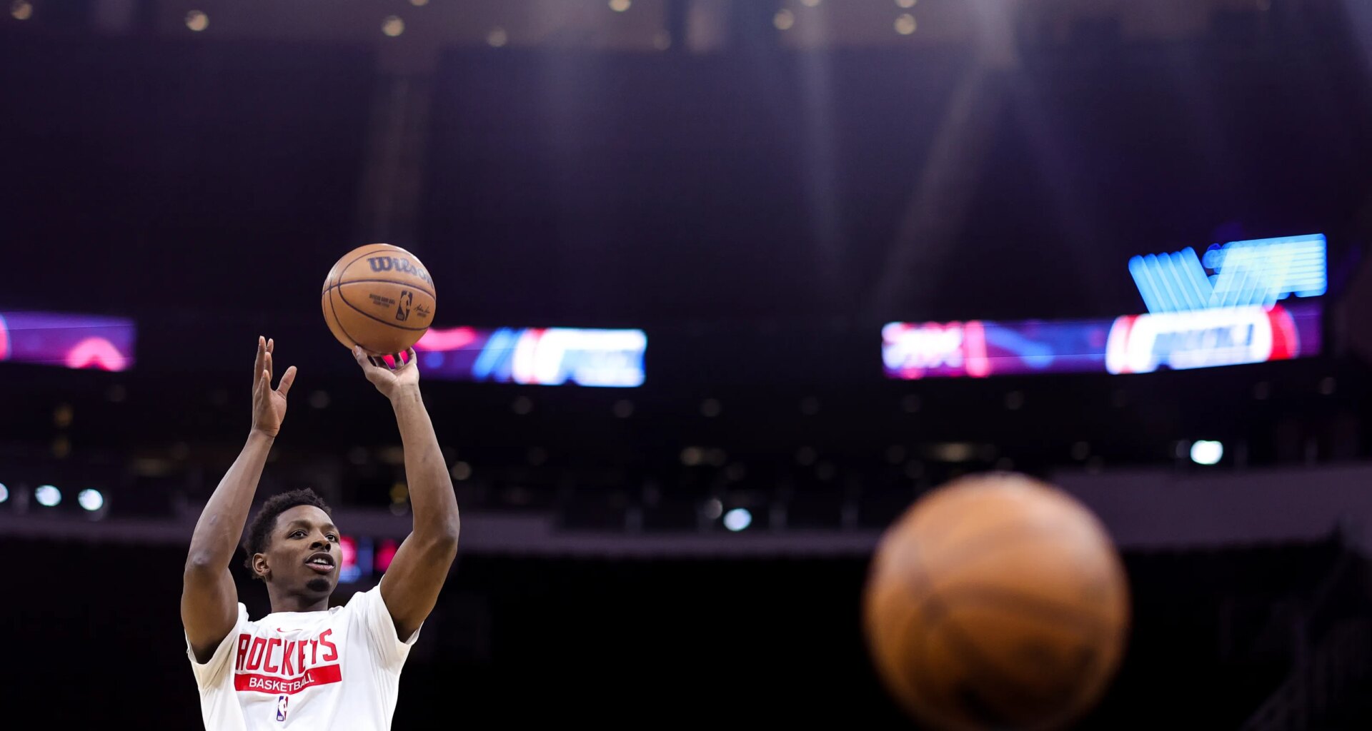 Rockets jersey history No. 8