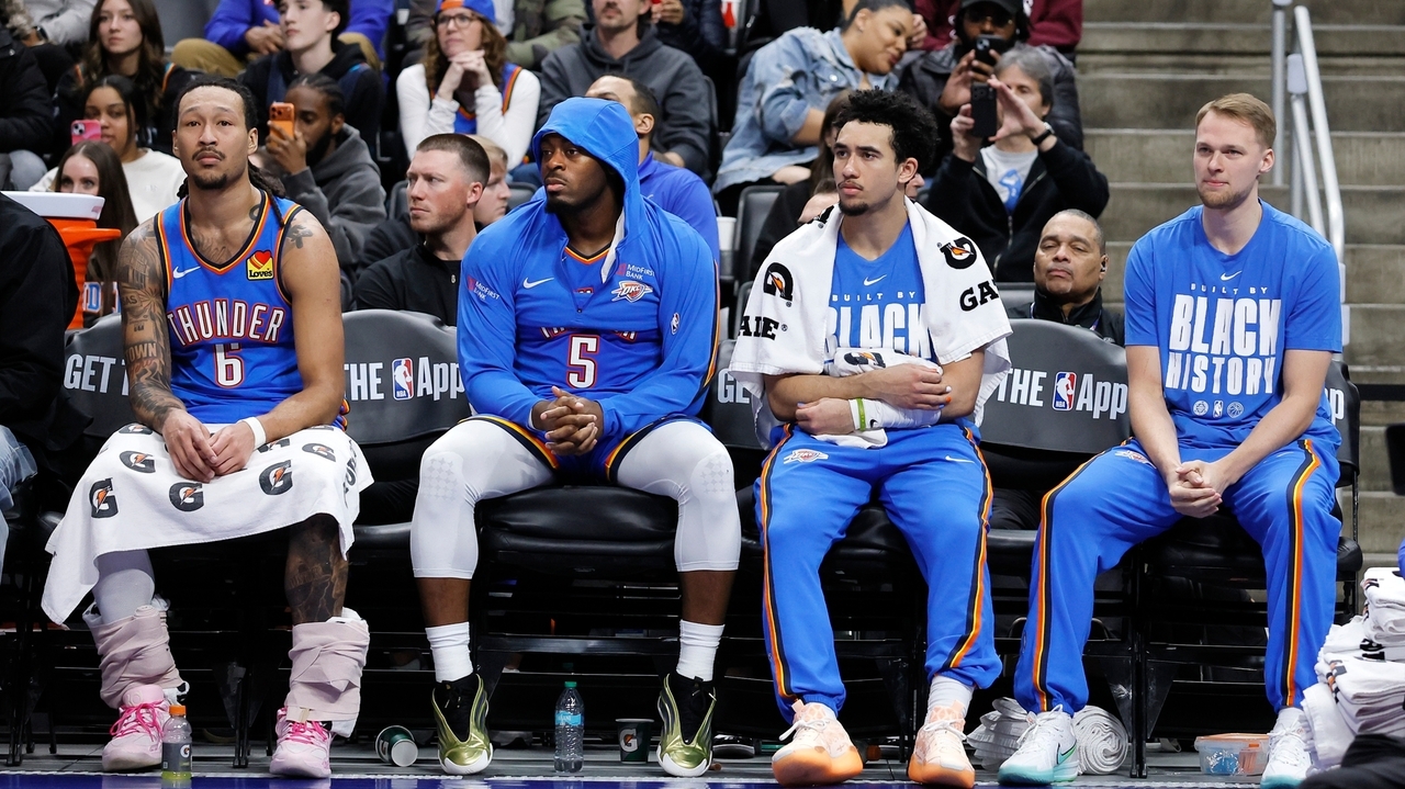 Thunder sign Payton Sandfort to two-way contract, waive Buddy Boeheim