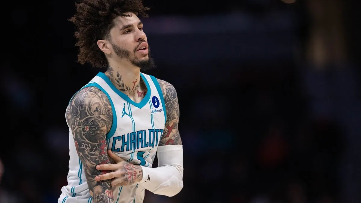 Charlotte Hornets vs. Dallas Mavericks odds, tips and betting trends