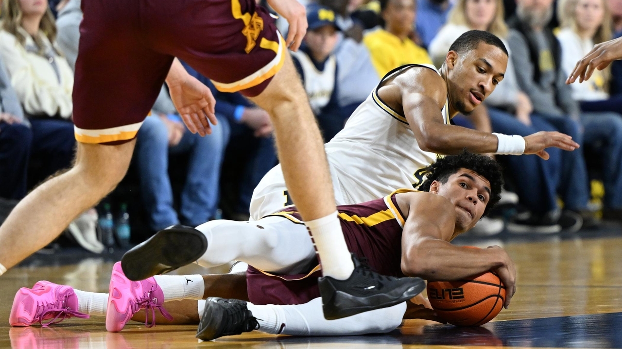 Minnesota loves the TV timeout. Those mandated breaks help a depleted Gophers squad stay competitive