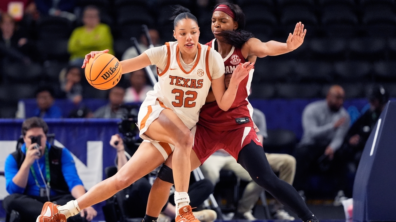 No. 4 Texas rolls into SEC Tournament semifinals with 83-60 win over Alabama