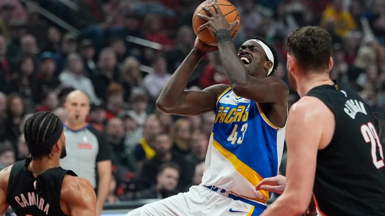 Indiana Pacers forward Pascal Siakam (43) shoots as Portland Trail...