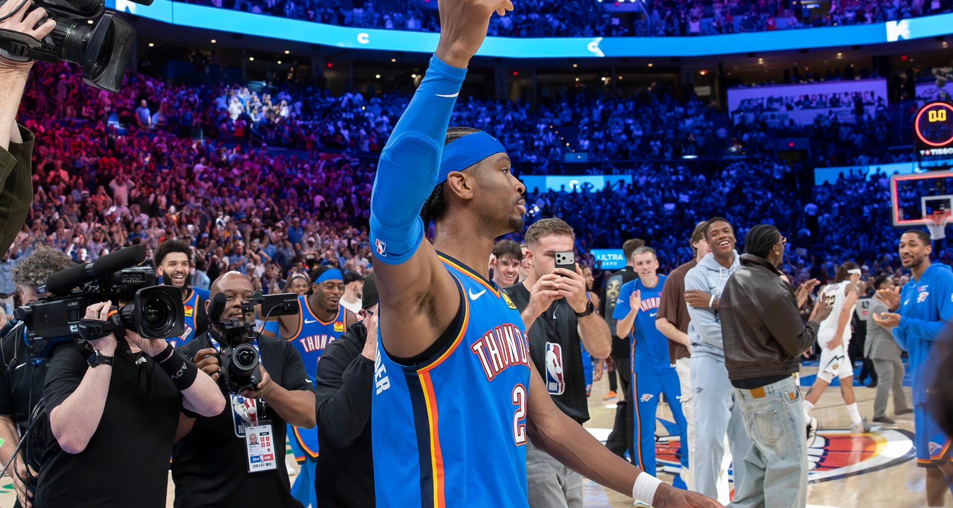 SGA makes history in Thunder's 129-126 win over Nuggets