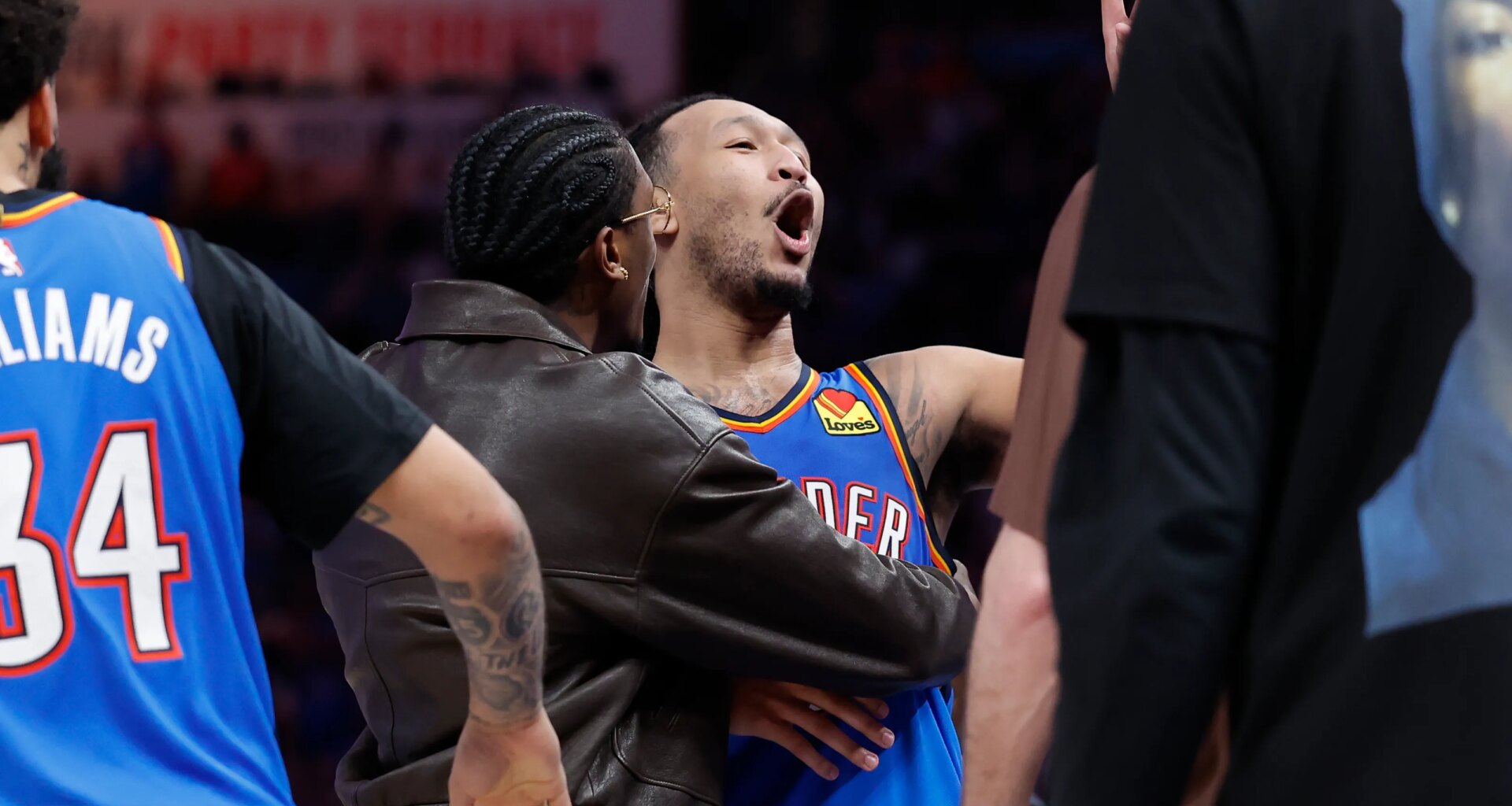 Best images from Thunder's 129-126 win over Nuggets