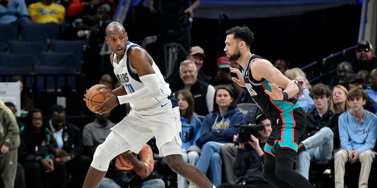 Khris Middleton’s fourth-quarter burst snaps Dallas’ skid with a 120-112 victory over Grizzlies