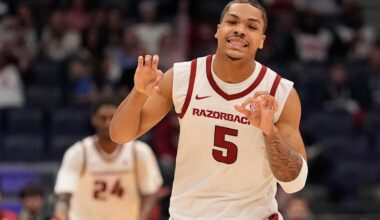 Acuff Jr. scores 37 as No. 17 Arkansas holds off Oklahoma to reach SEC Tournament semis
