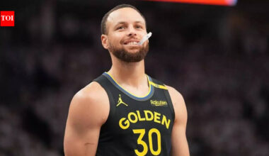 Is Stephen Curry playing tonight vs the New York Knicks? Latest update on the Golden State Warriors star's injury report (March 15, 2026) | NBA News