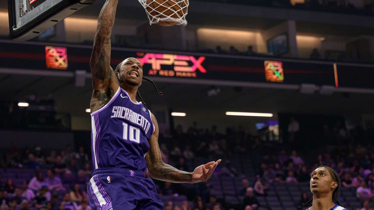 DeMar DeRozan scores season-high 41 points as Kings beat Jazz 116-111