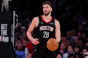 NEW YORK, NEW YORK - FEBRUARY 21: Alperen Sengun #28 of the Houston Rockets in action during the game against the New York Knicks at Madison Square Garden on February 21, 2026 in New York City. NOTE TO USER: User expressly acknowledges and agrees that, by downloading and or using this photograph, user is consenting to the terms and conditions of the Getty Images License Agreement. (Photo by Ishika Samant/Getty Images)