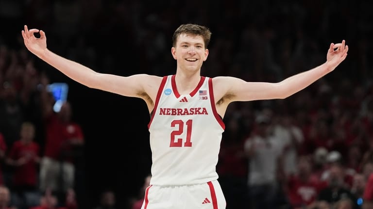 Nebraska forward Pryce Sandfort celebrates during the first half against...