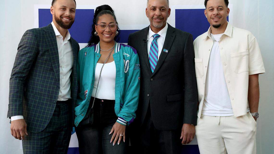 Steph Curry says these 2 Hornets should have jerseys retired next