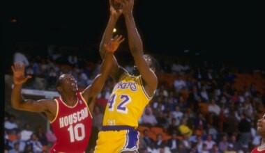 Rockets jersey history No. 10