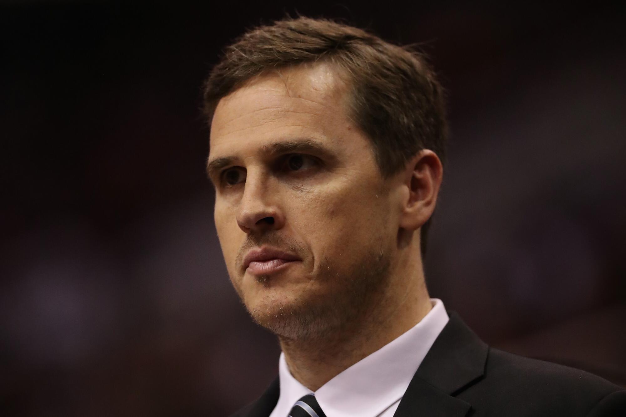Lakers assistant coach Mark Madsen during a game against the Phoenix Suns in Nov. 2017.