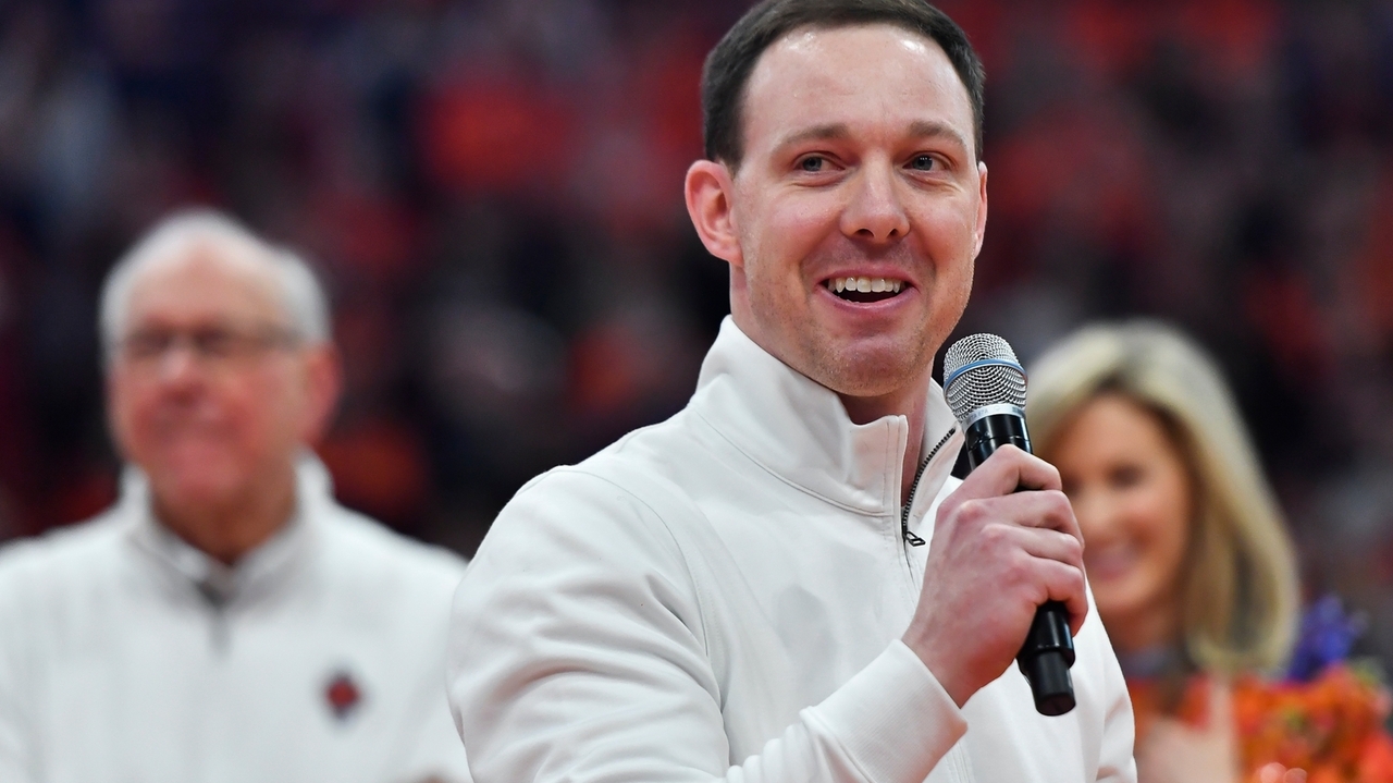 Syracuse hires former star guard Gerry McNamara to take over as men's basketball coach