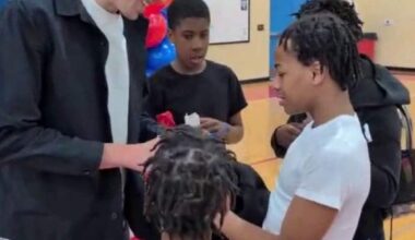 Pistons' Duncan Robinson signs autographs for SAY Detroit youth