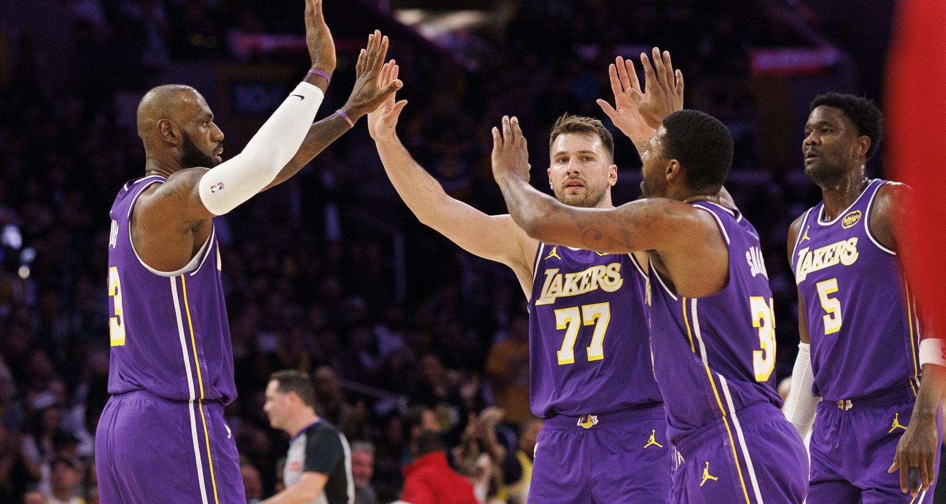 Marcus Smart Says He's Lakers Leader Over LeBron & Luka