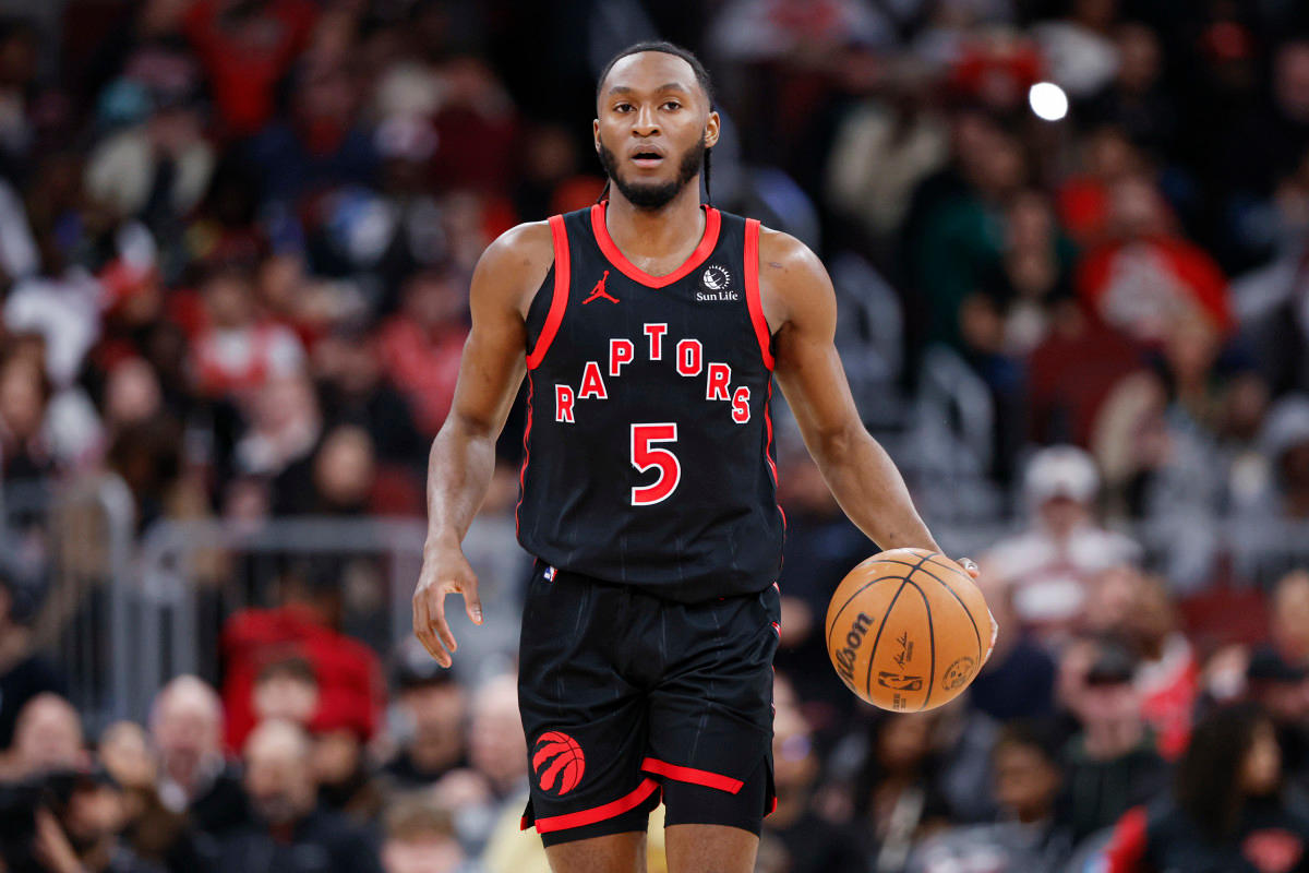 Toronto Raptors guard Immanuel Quickley (5)© Kamil Krzaczynski-Imagn Images

