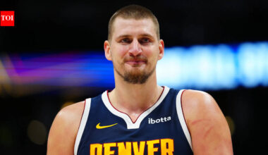 Is Nikola Jokic playing tonight vs the Golden State Warriors? Latest update on the Denver Nuggets star's injury report (March 29, 2026) | NBA News