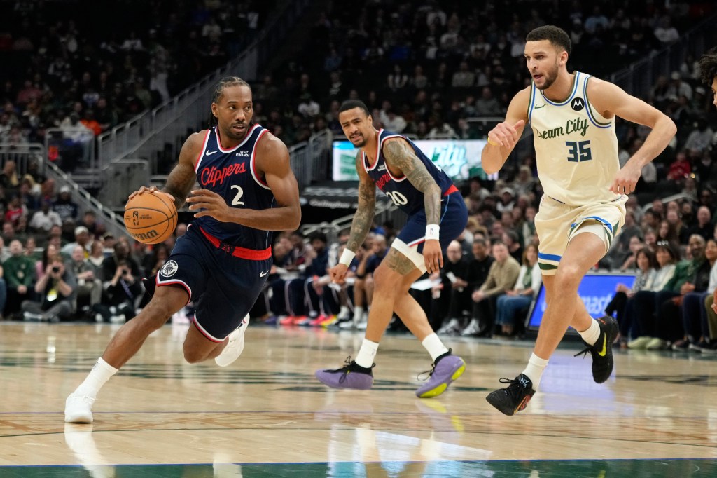 Clippers beat short-handed Bucks for 5th straight win – Orange County Register