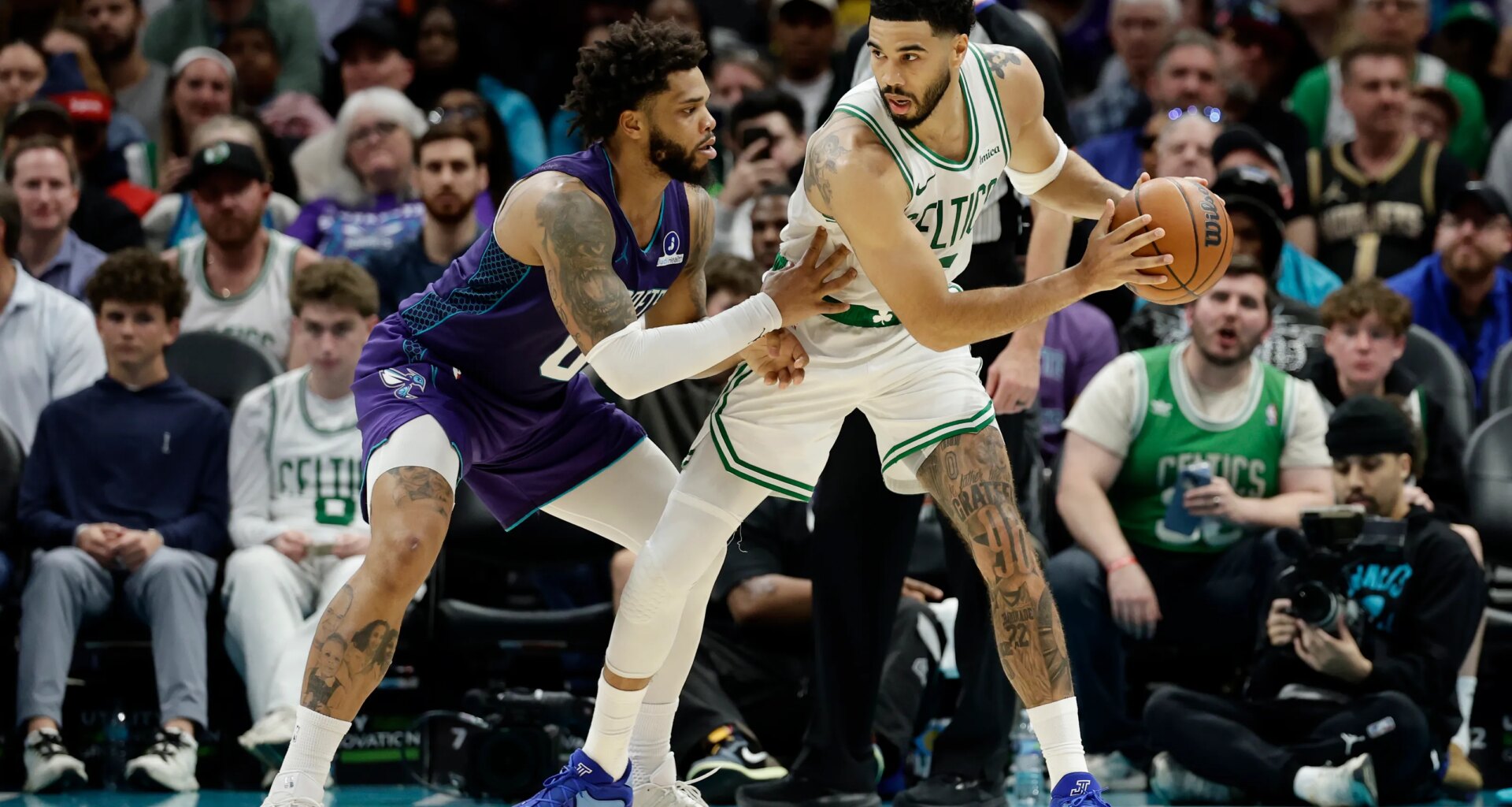 Charles Lee tips hat to Jayson Tatum in Celtics win over Hornets