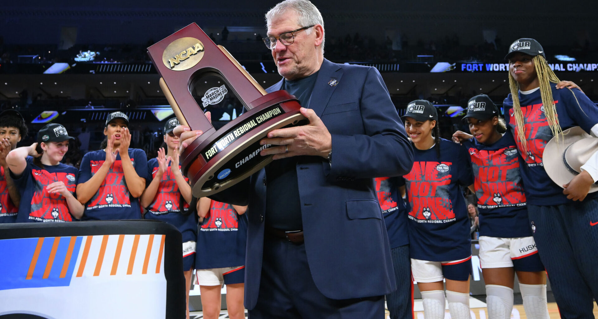 Both UConn basketball teams are in the Final Four, how rare is that?