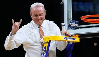 Texas coach Vic Schaefer is chasing an elusive national title in his fourth women's Final Four