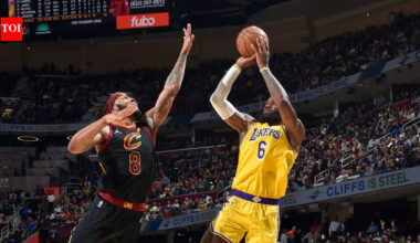 Cleveland Cavaliers vs Los Angeles Lakers injury report: Who's playing, injured and questionable players, head-to-head records, team stats, and more (March 31, 2026) | NBA News