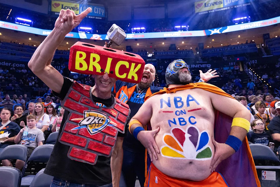 OKLAHOMA CITY, OKLAHOMA - MARCH 29: Oklahoma City Thunder fans react to game play during the first half against the New York Knicks at Paycom Center on March 29, 2026 in Oklahoma City, Oklahoma. NOTE TO USER: User expressly acknowledges and agrees that, by downloading and or using this photograph, User is consenting to the terms and conditions of the Getty Images License Agreement. (Photo by William Purnell/Getty Images)
