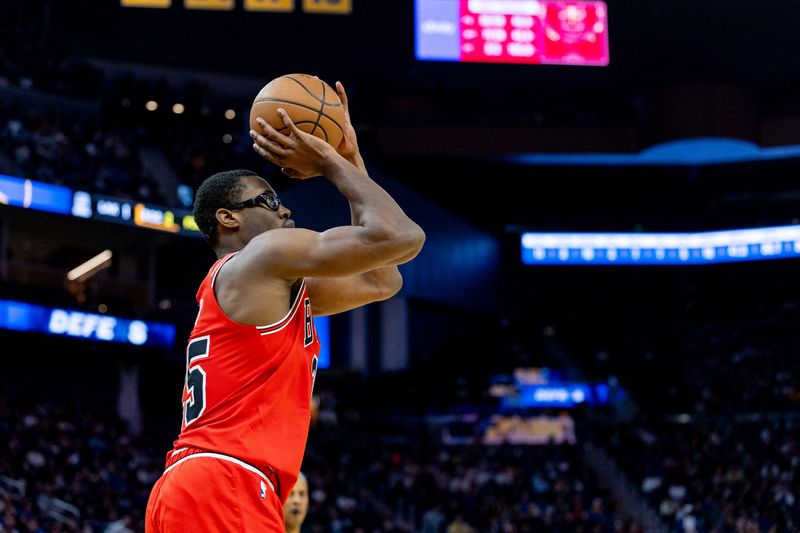 Bulls F Jalen Smith (calf), G Jaden Ivey (knee) done for season | WKZO | Everything Kalamazoo