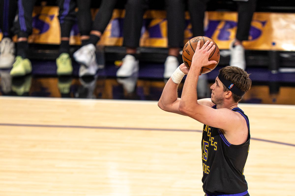Los Angeles Lakers guard Austin Reaves (15) successfully shooting a free throw during an NBA basketball game against the Minnesota Timberwolves on March 10th, 2026 in Los Angeles, CA. Los Angeles Lakers guard Austin Reaves (15) successfully shooting a free throw during an NBA basketball game against the Minnesota Timberwolves on March 10th, 2026 in Los Angeles, CA.