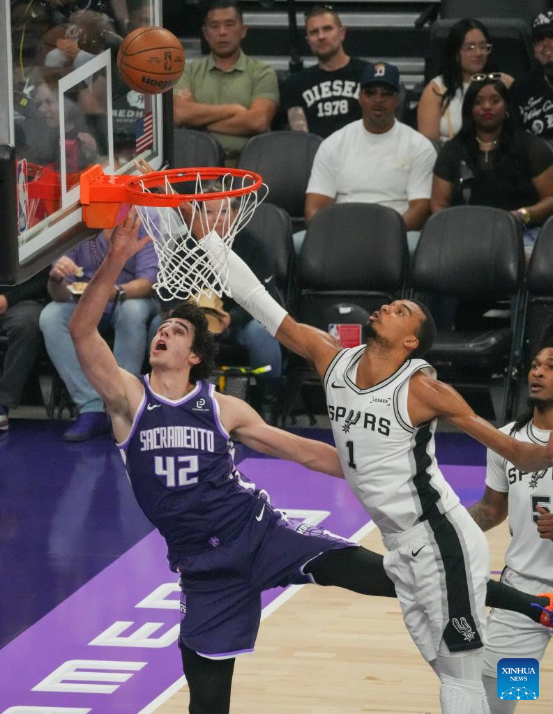 Sacramento Kings vs. San Antonio Spurs-Xinhua