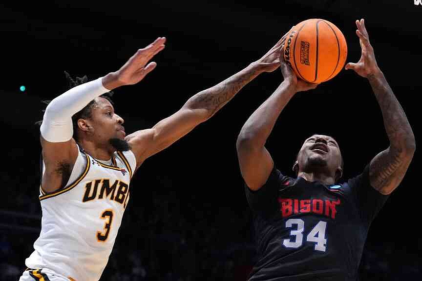 COLLEGE BASKETBALL | Howard holds off UMBC in First Four for its first March Madness win