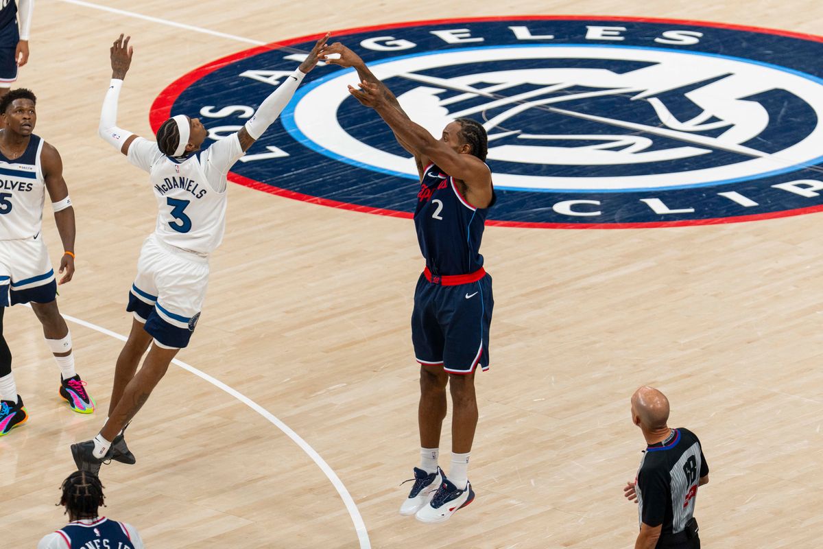 Los Angeles Clippers forward Kawhi Leonard (2) takes a three during an NBA basketball game against the Minnesota Timberwolves, Wednesday March 11th, 2026 in Los Angeles, California.