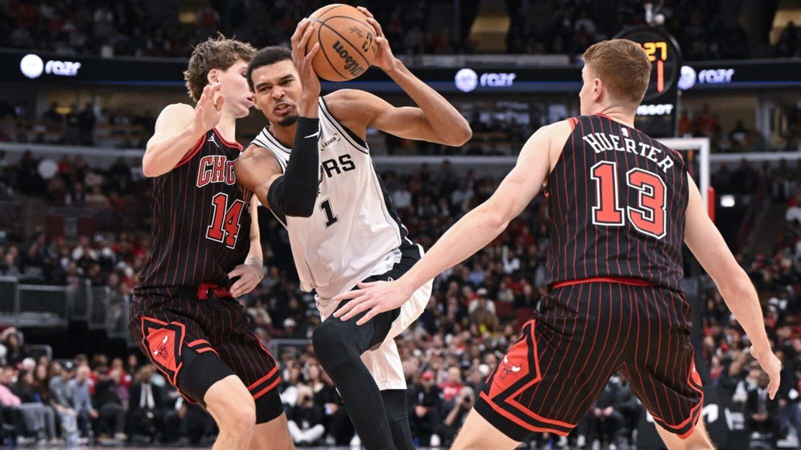 Spurs’ juggernaut returns home to host reeling Bulls