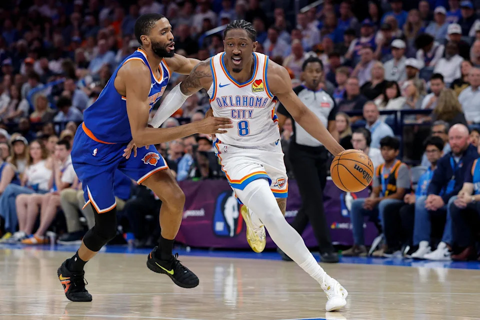 Mar 29, 2026; Oklahoma City, Oklahoma, USA; Oklahoma City Thunder guard Jalen Williams (8) drives past New York Knicks guard Mikal Bridges (25) during the second half at Paycom Center. Mandatory Credit: Alonzo Adams-Imagn Images