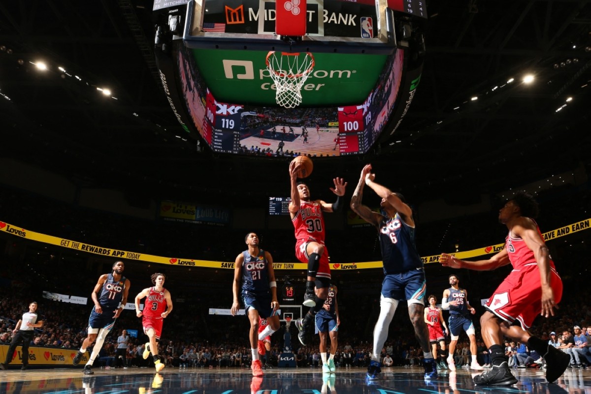 OKLAHOMA CITY: Tre Jones #30 of the Chicago Bulls drives to the basket during the game against the Oklahoma City Thunder on March 27, 2026 at Paycom Center in Oklahoma City, Oklahoma. – AFP