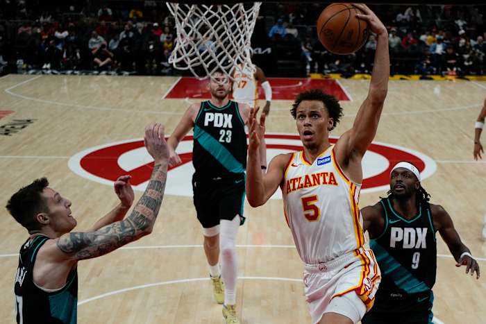 The Southeast got hot, with Hawks, Magic, Heat and Hornets all surging as playoff chase intensifies