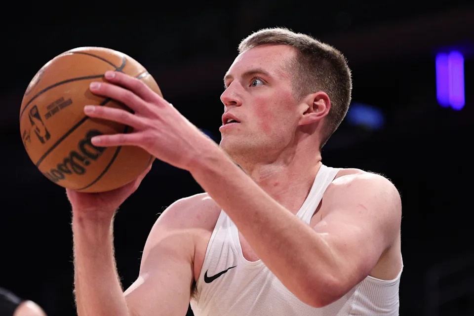 Mar 4, 2026; New York, New York, USA; Oklahoma City Thunder forward Payton Sandfort (14) warms up before the game against the New York Knicks at Madison Square Garden. Mandatory Credit: Vincent Carchietta-Imagn Images