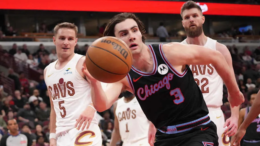 Cleveland Cavaliers guard Sam Merrill and forward Dean Wade