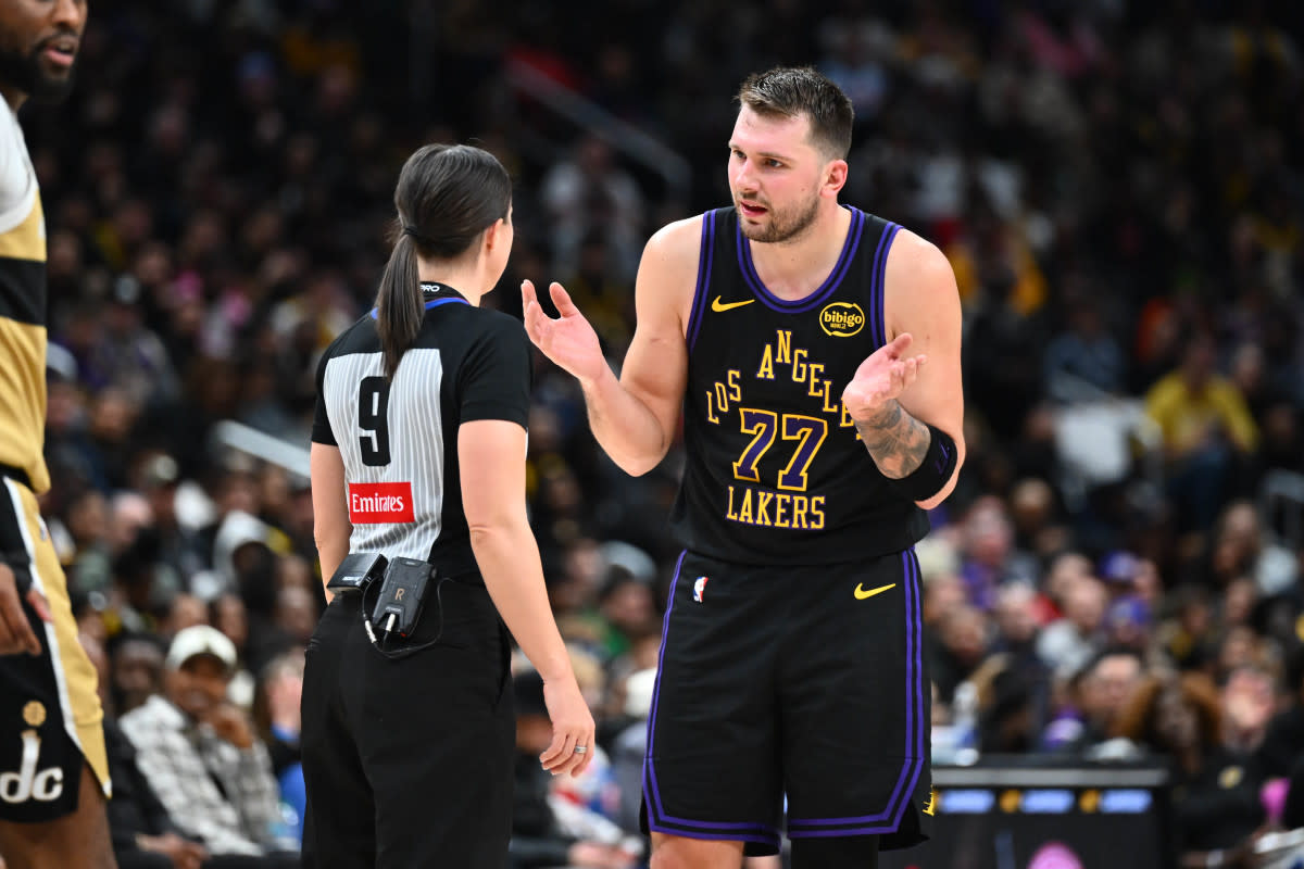 Los Angeles Lakers forward/guard Luka Doncic (77)Brad Mills-Imagn Images