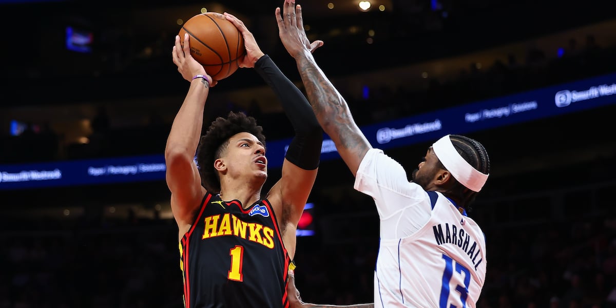 Hawks on 10-game win streak, visit Mavericks in push for playoff spot